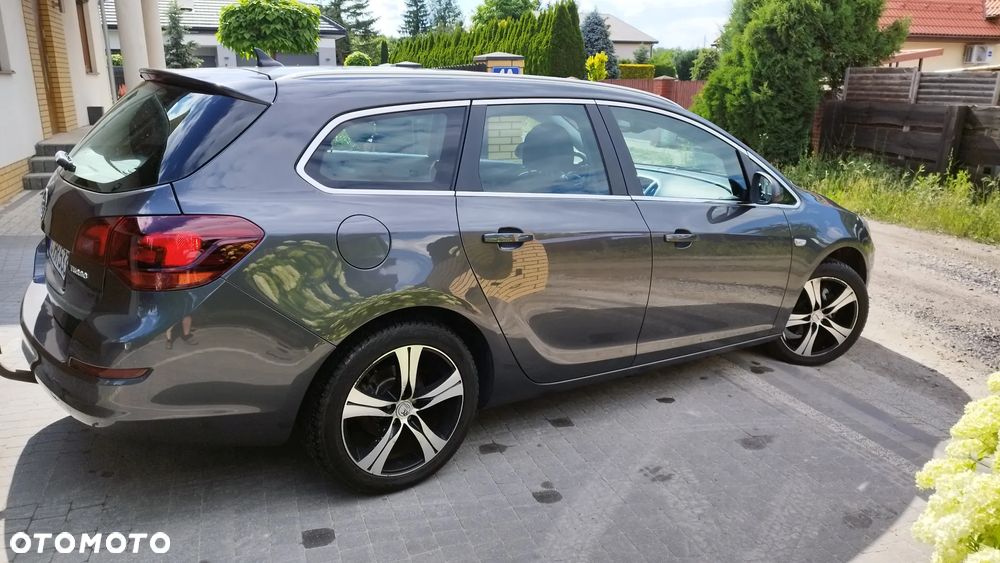 Opel Astra 1.4 T Cosmo - 5
