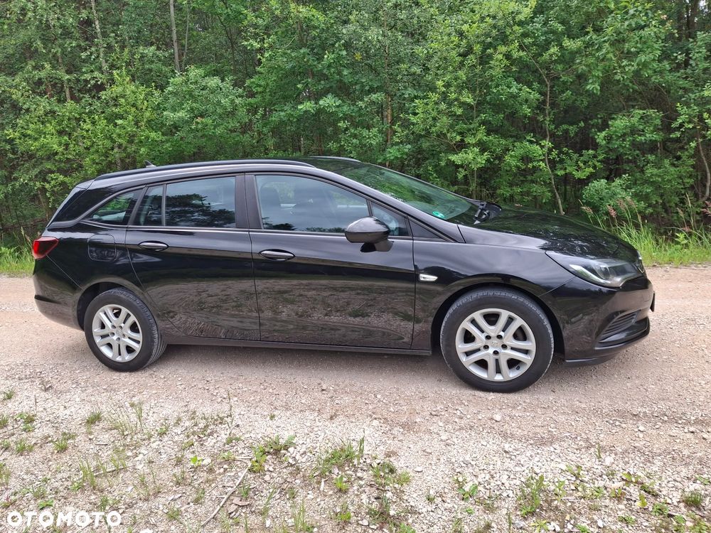Opel Astra 1.6 CDTI Cosmo - 10