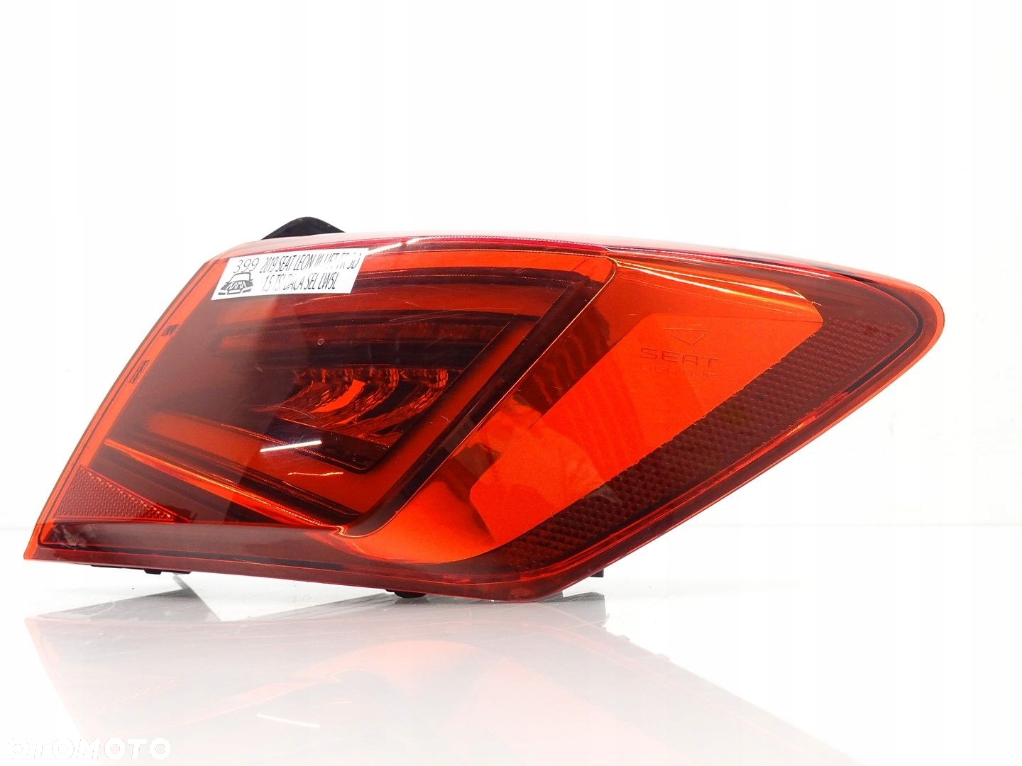 LAMPA LED PRAWY TYŁ PRAWA TYLNA SEAT LEON III 5F LIFT 5D 5F0945208F - 2