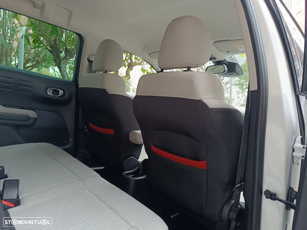 Citroën C3 Aircross PureTech 130 Stop & Start EAT6 OPF SHINE - 28