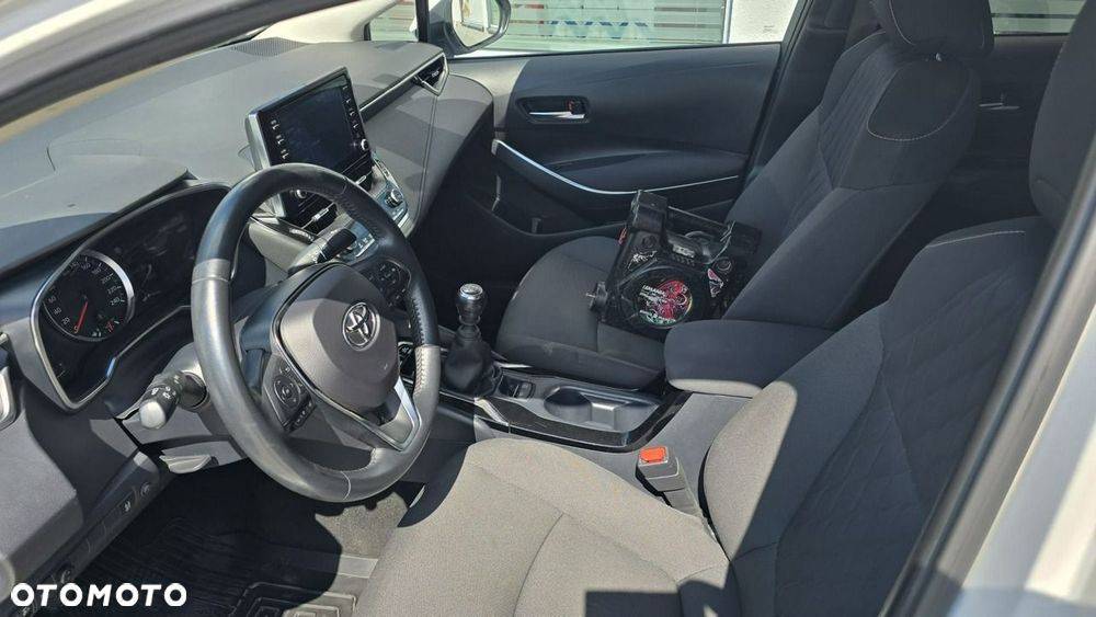 Toyota Corolla - 15