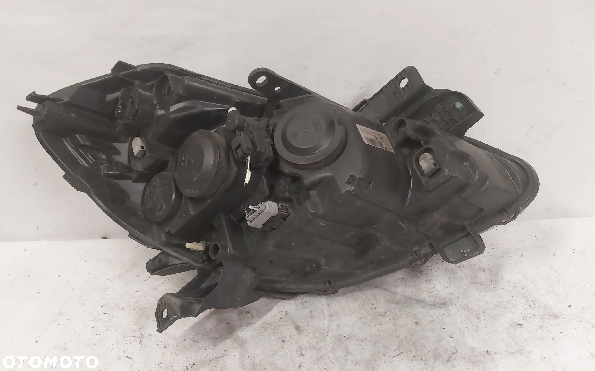 .  LAMPA PRZOD PRZEDNIA LEWA RENAULT CLIO 3 LIFT - 4