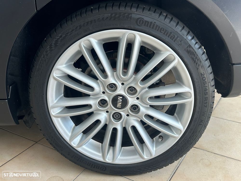 MINI 5 Portas Cooper Aut. - 18