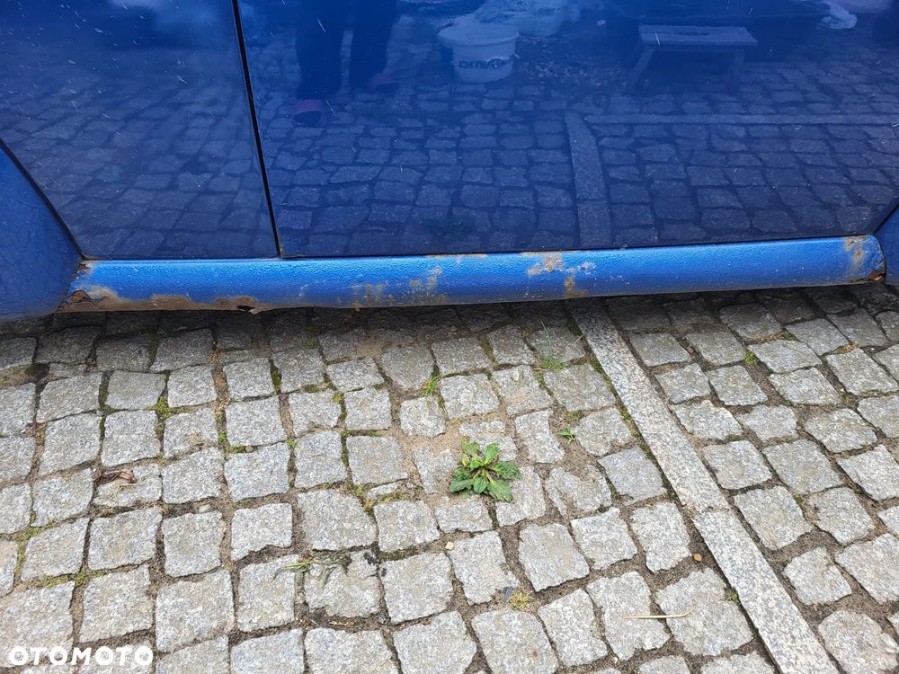 Volkswagen New Beetle - 8