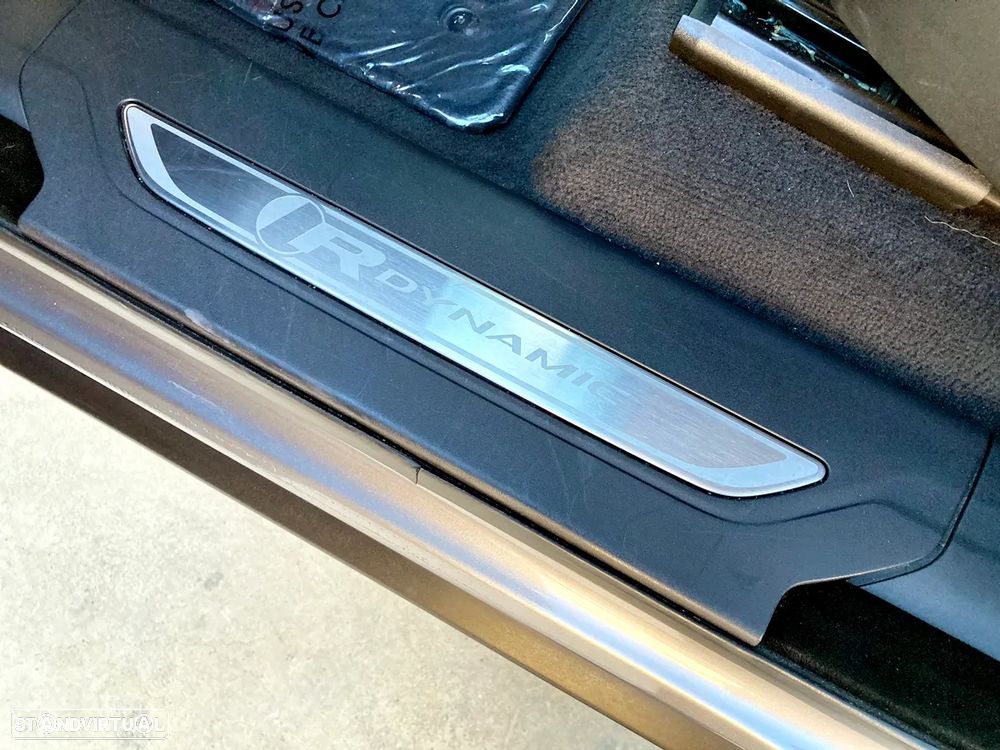 Land Rover Range Rover Velar 2.0 P400e AWD R-Dynamic SE - 22