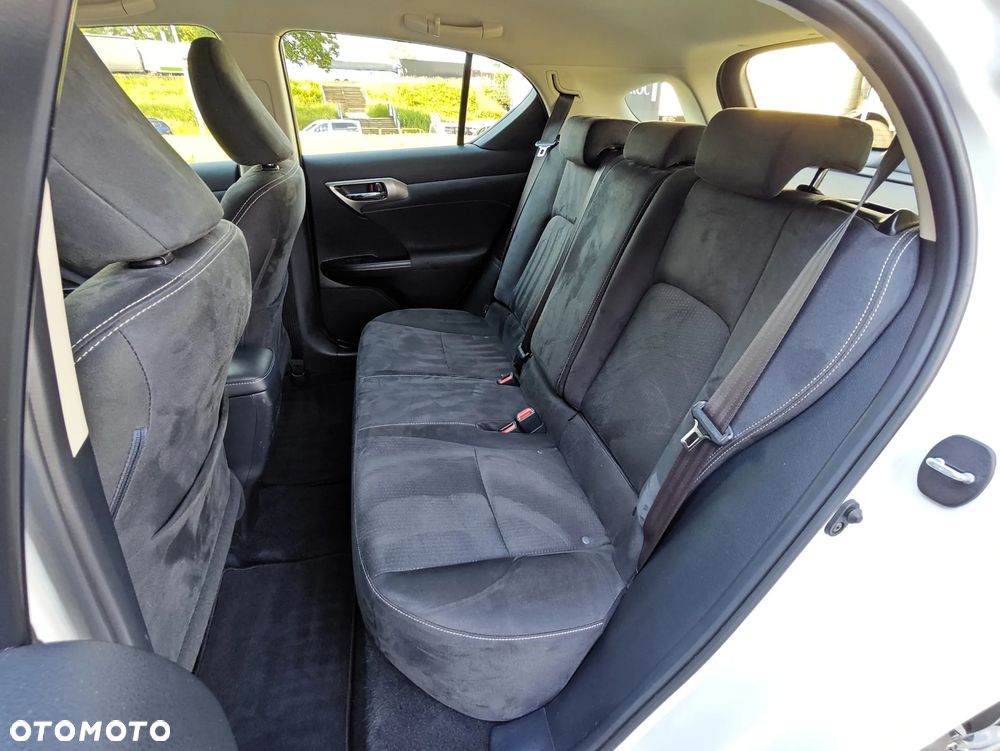 Lexus CT 200h Elegance EU6 - 12