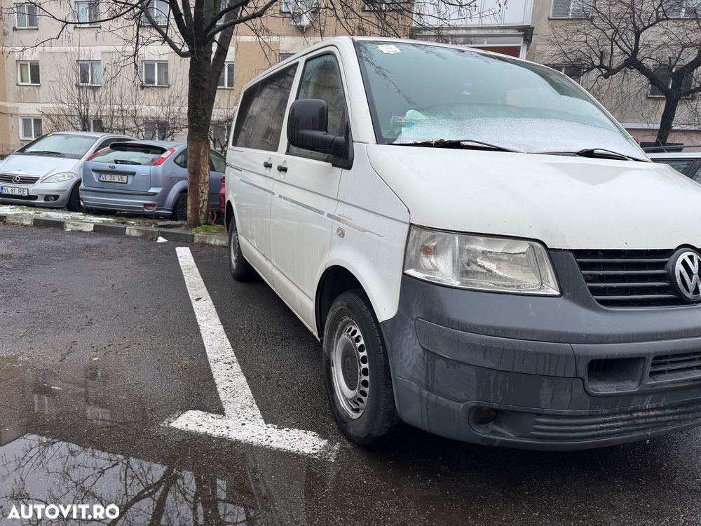 Volkswagen Transporter - 2