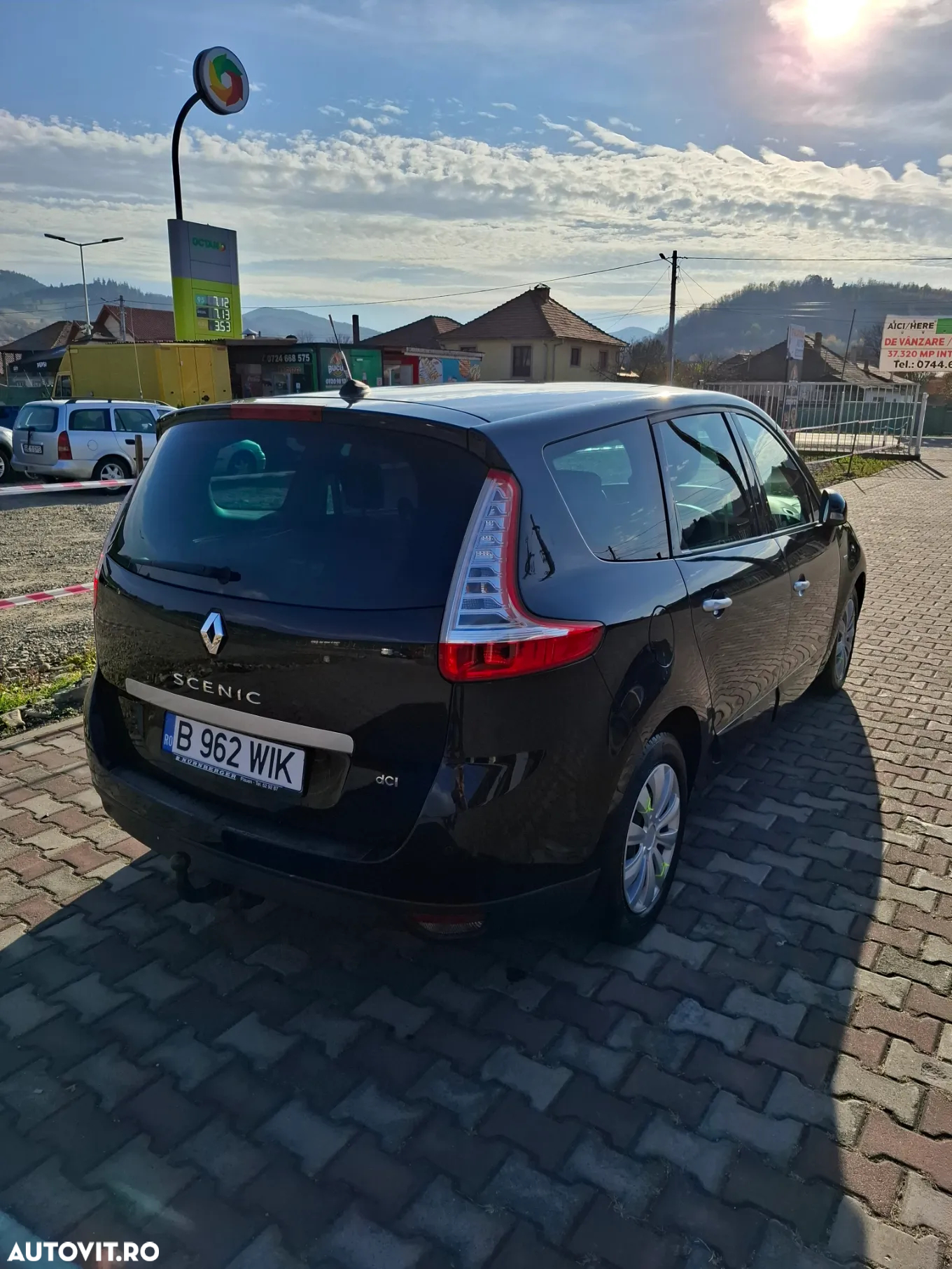Renault Grand Scenic dCi 130 FAP Bose Edition - 5