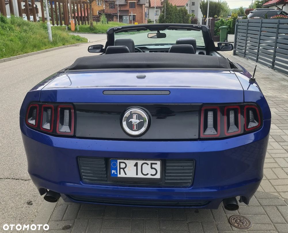 Ford Mustang 3.7 V6 Premium - 8