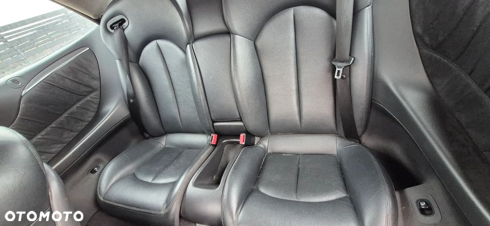 Mercedes-Benz CLK - 20