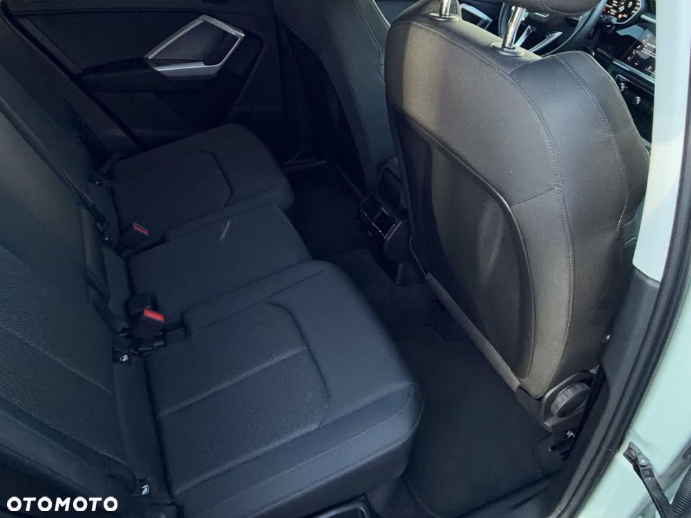 Audi Q3 Sportback - 14