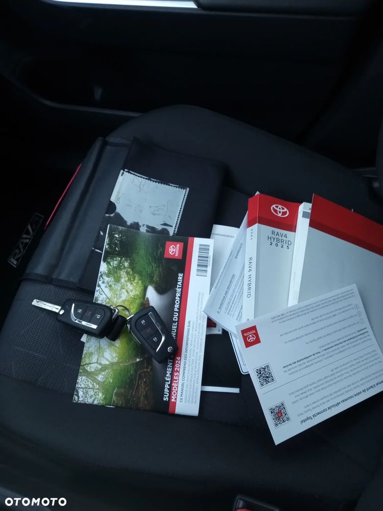 Toyota RAV4 - 7