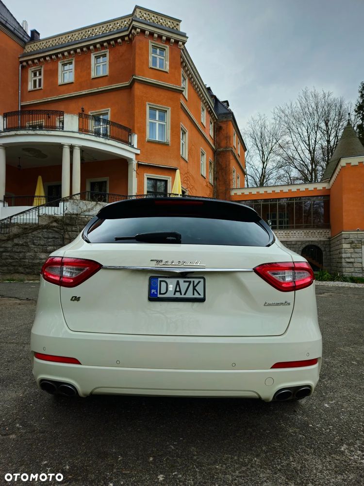 Maserati Levante - 6