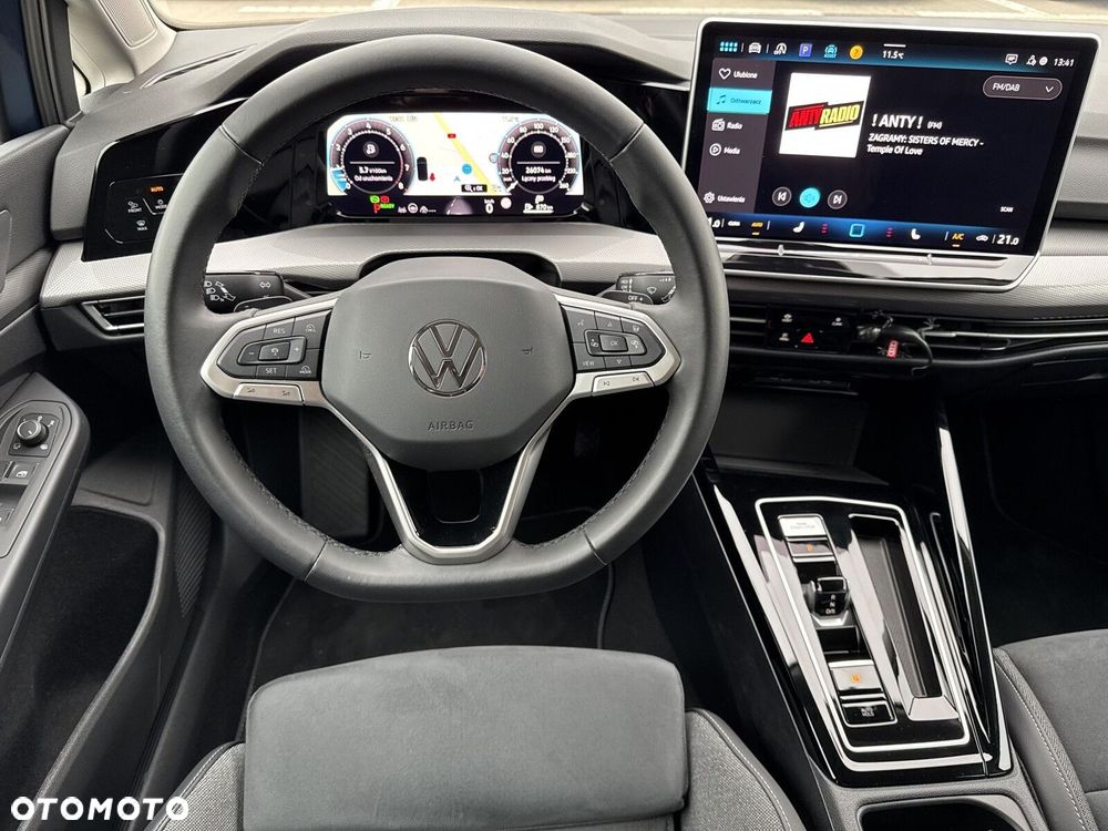 Volkswagen Golf - 18