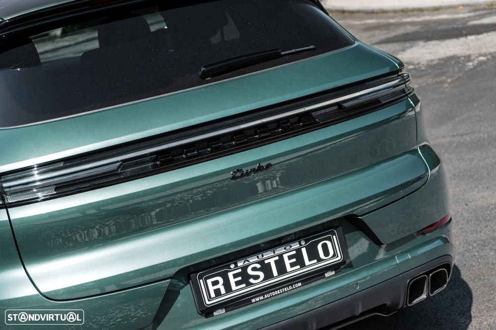 Porsche Cayenne Turbo E-Hybrid - 10
