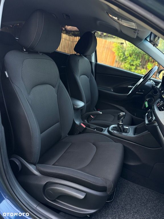 Hyundai i30 1.4 Premium - 35
