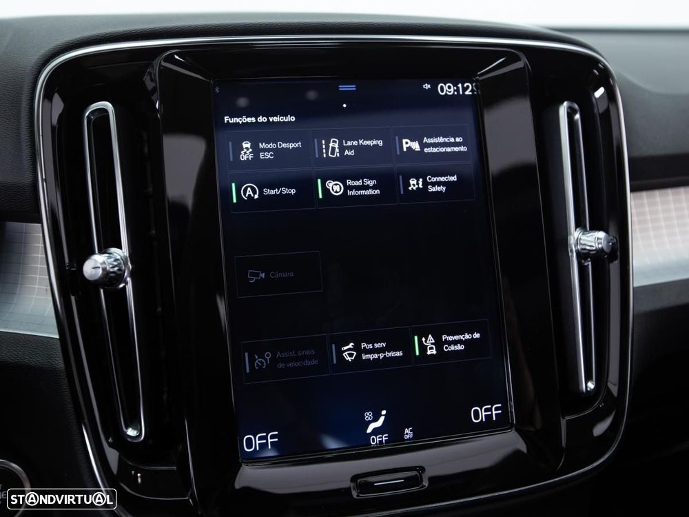 Volvo XC 40 - 25