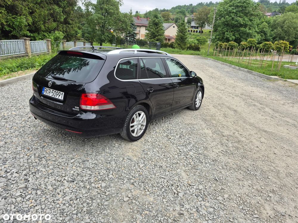 Volkswagen Golf 1.6 TDI DPF BlueMotion Technology Comfortline - 6