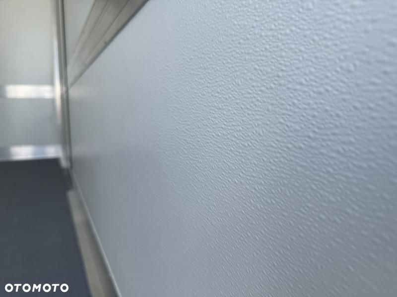 Toyota Proace Max Kontener Izotermiczny 8EP - 13