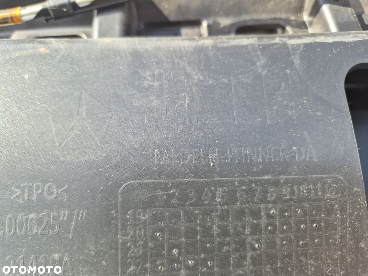 Jeep Wrangler JL błotnik lewy przód. 2018-.Lampa - 11