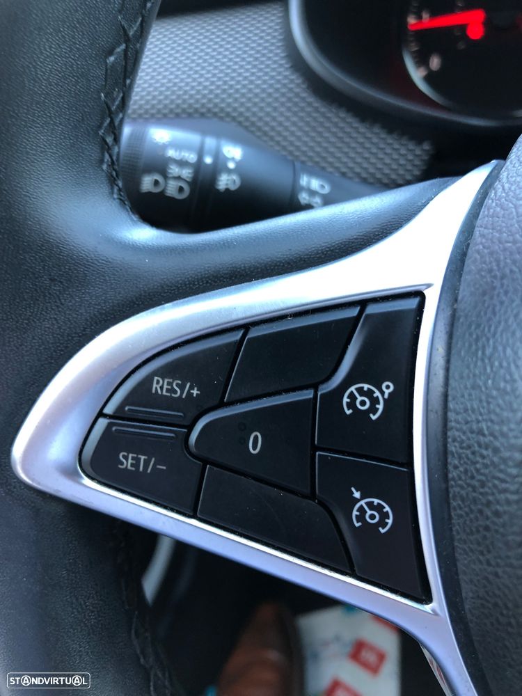 Dacia Sandero 1.0 TCe Comfort CVT - 30