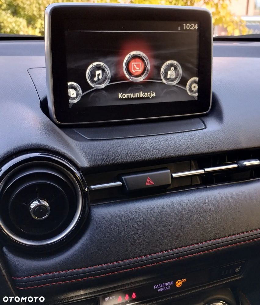 Mazda 2 - 16
