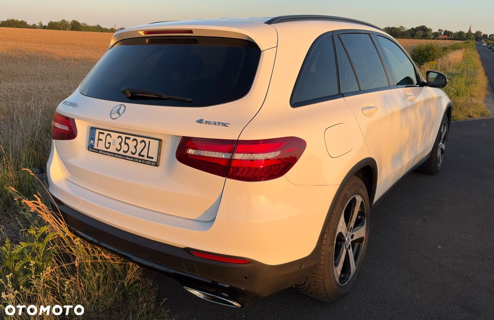 Mercedes-Benz GLC - 8