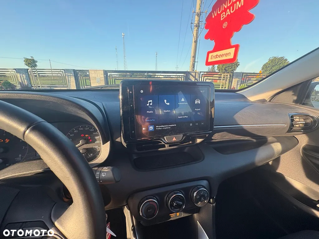 Toyota Yaris 1.5 Comfort - 26