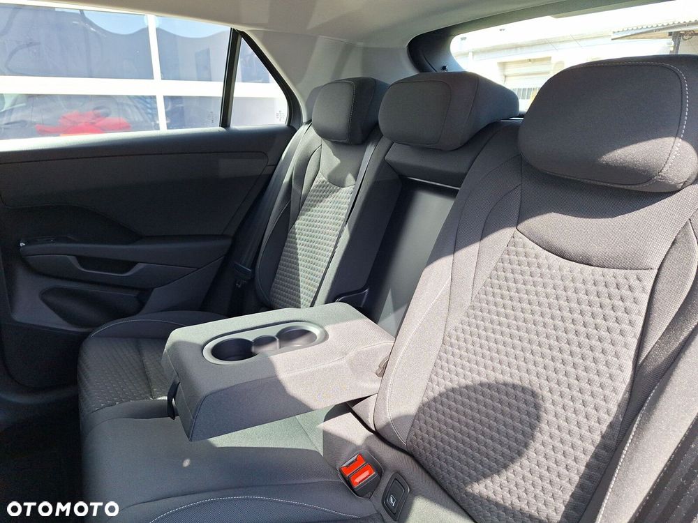 Volkswagen T-Roc - 16