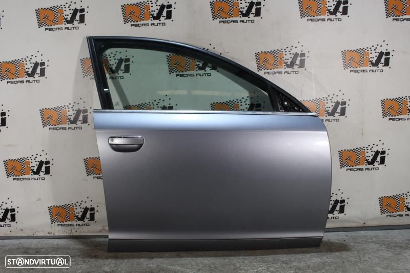 Porta Frente Direita Audi A6 (4F2, C6)  Porta Frontal Direita Audi A6 - 1
