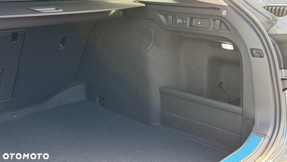 Skoda Superb 2.0 TDI SCR Drive DSG - 9