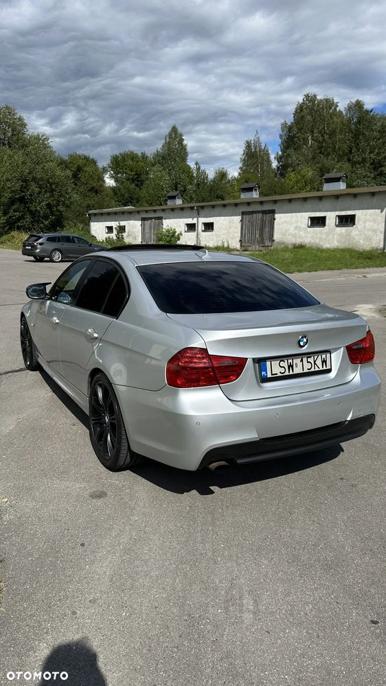BMW Seria 3 320d - 4