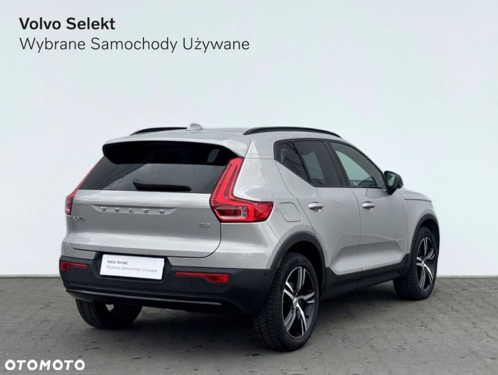 Volvo XC 40 - 6