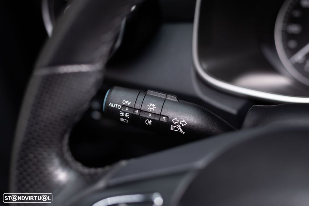 MG ZS EV 44.5 kWh Luxury - 27