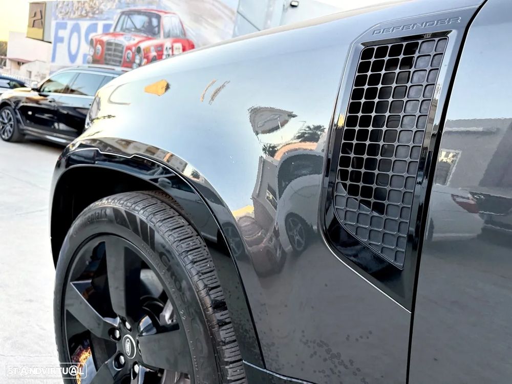 Land Rover Defender 2.0 P400e 110 AWD X-Dynamic HSE - 59