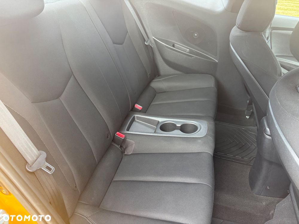 Hyundai Veloster 1.6 GDI Premium - 18