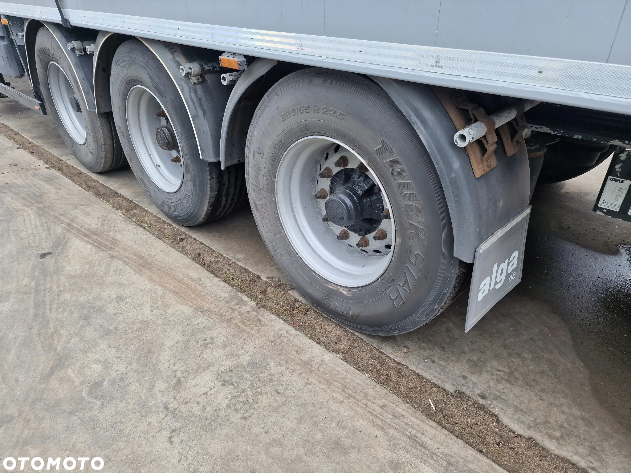 Benalu Ruchoma podłoga 92m3 Podłoga 10 mm 7600 kg - 8