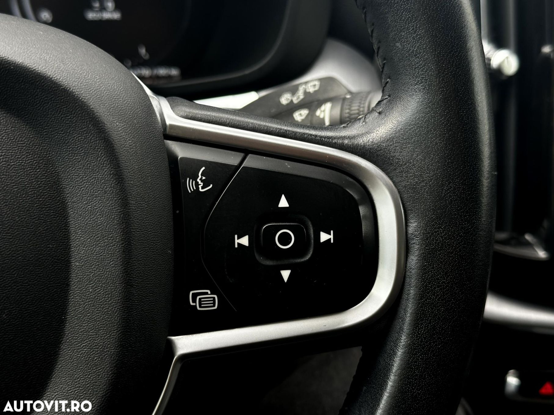 Volvo XC 60 - 18