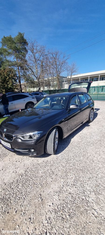 BMW Seria 3 320d Luxury Line Purity sport - 26