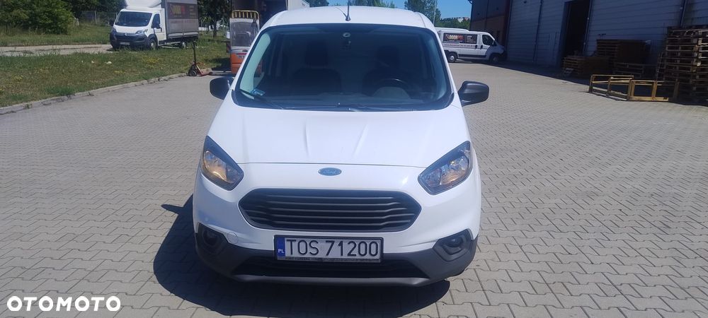 Ford Transit Courier 35, furgon - 2