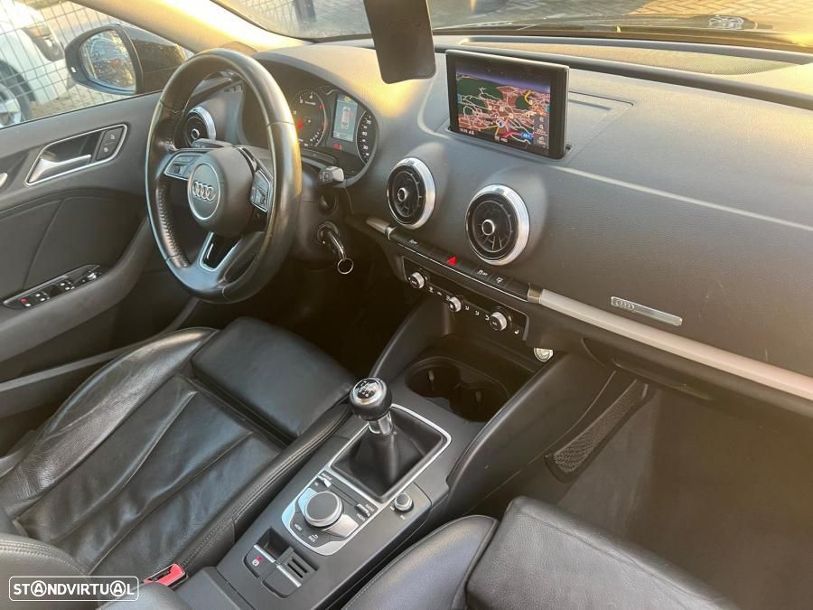 Audi A3 Sportback 1.6 TDI - 8