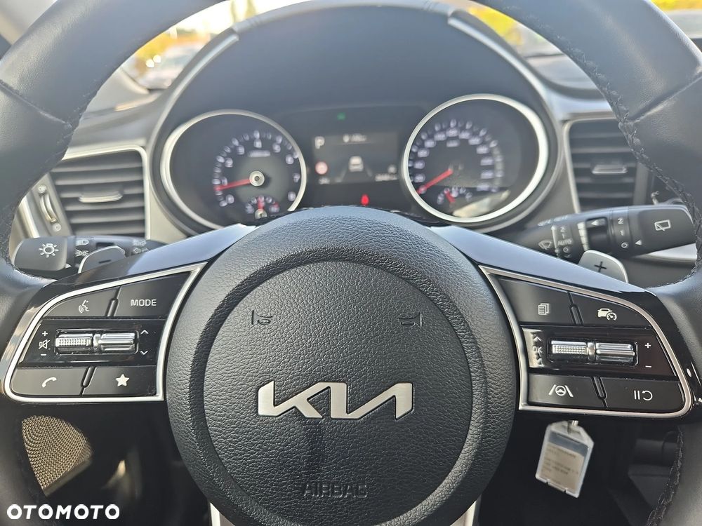 Kia Ceed 1.5 T-GDI M DCT - 13