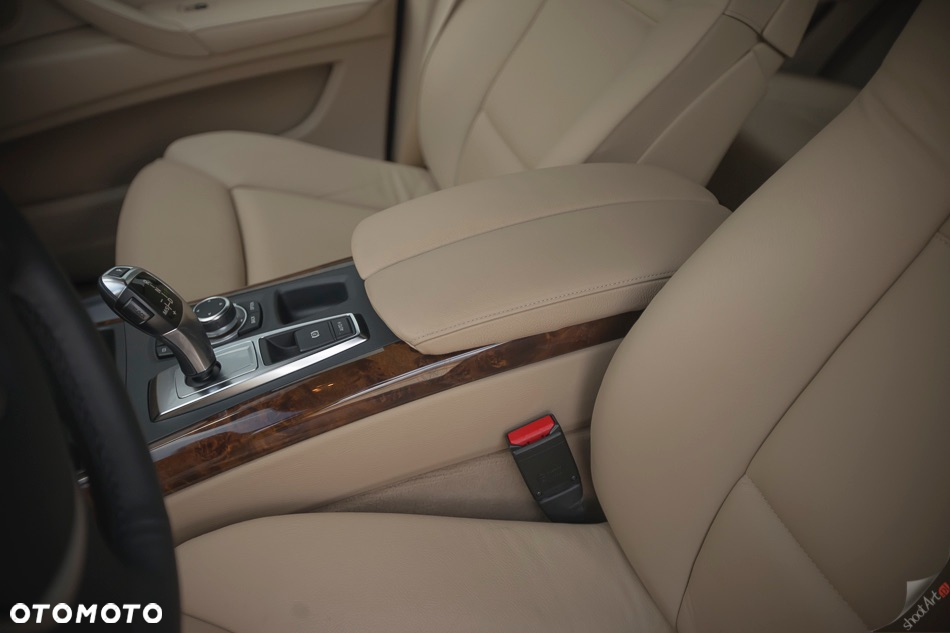 BMW X5 xDrive40d Edition Exclusive - 16