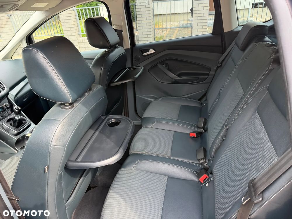 Ford C-MAX 2.0 TDCi Titanium - 33