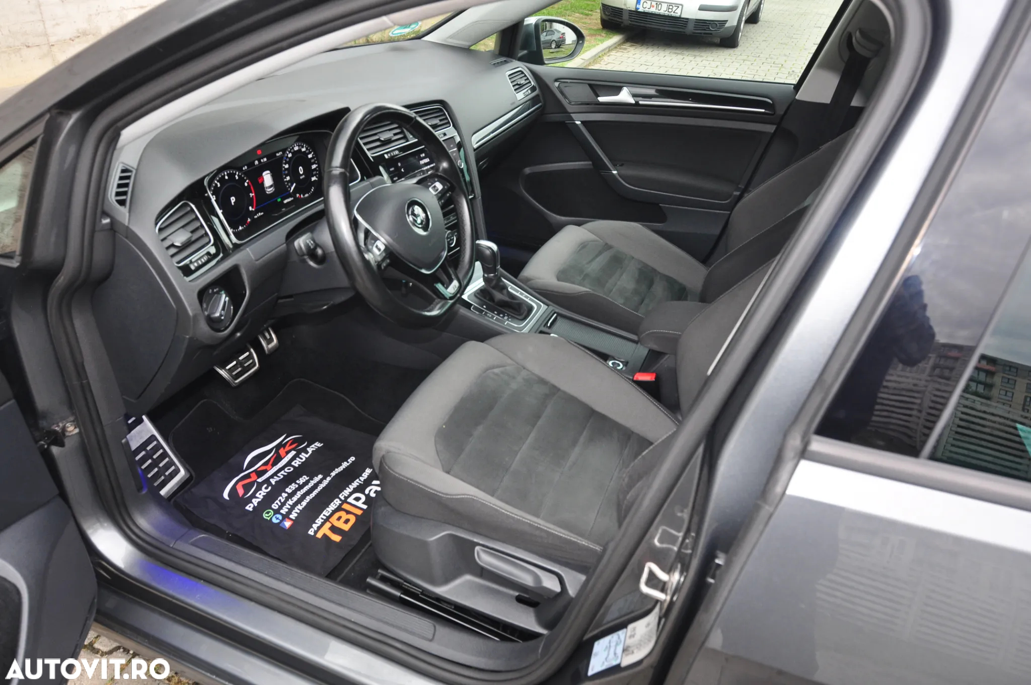 Volkswagen Golf 1.5 TSI ACT OPF BlueMotion DSG Highline - 6