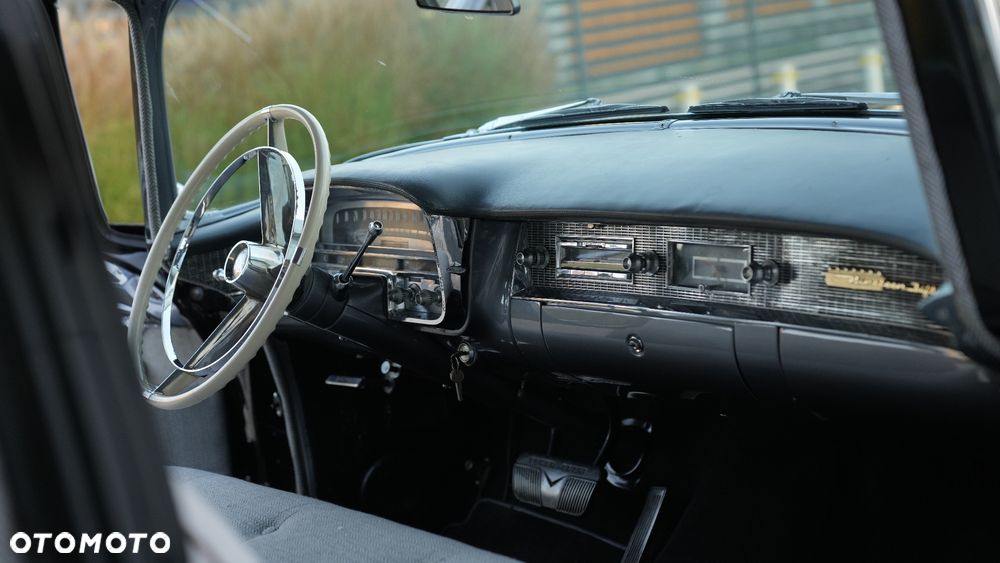Cadillac Deville - 31