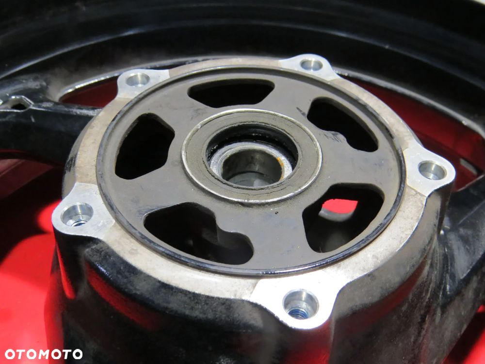 SUZUKI GSR600 GSR 600 K10 09 KOŁO TYŁ TYLNE FELGA OPONA 180/55-17 - 2