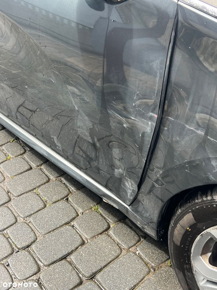 Peugeot 208 1.6 e-HDi Active STT - 6