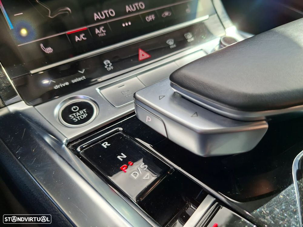 Audi e-tron 55 quattro Advanced - 48