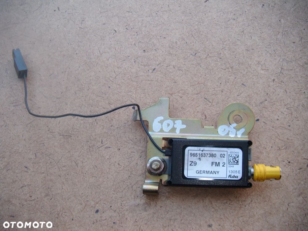 peugeot 607 05r wzmacniacz antenowy 9651637380 - 1